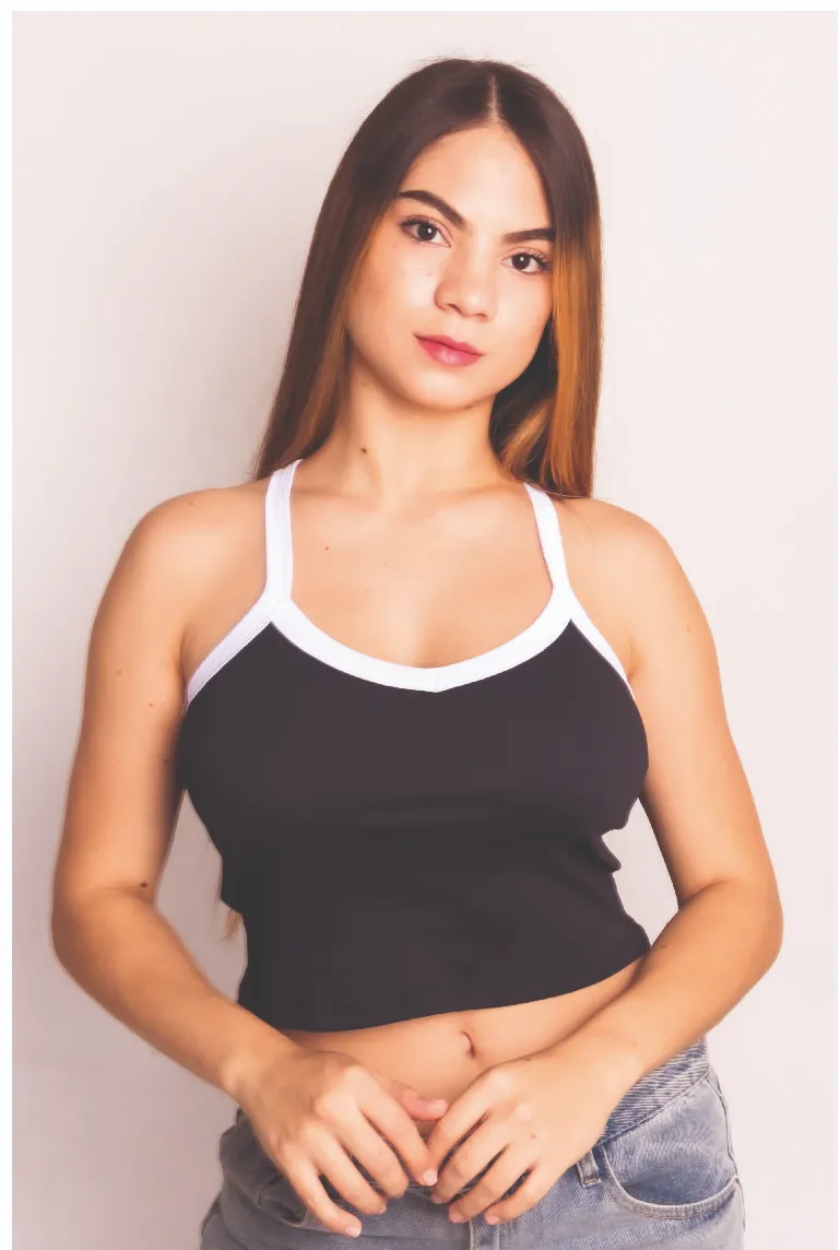 Blusa de tiras escote V en contraste