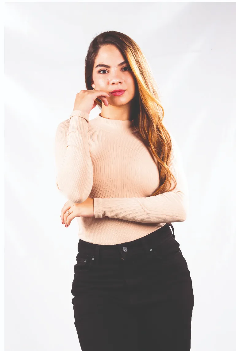 Blusa manga larga con cuello